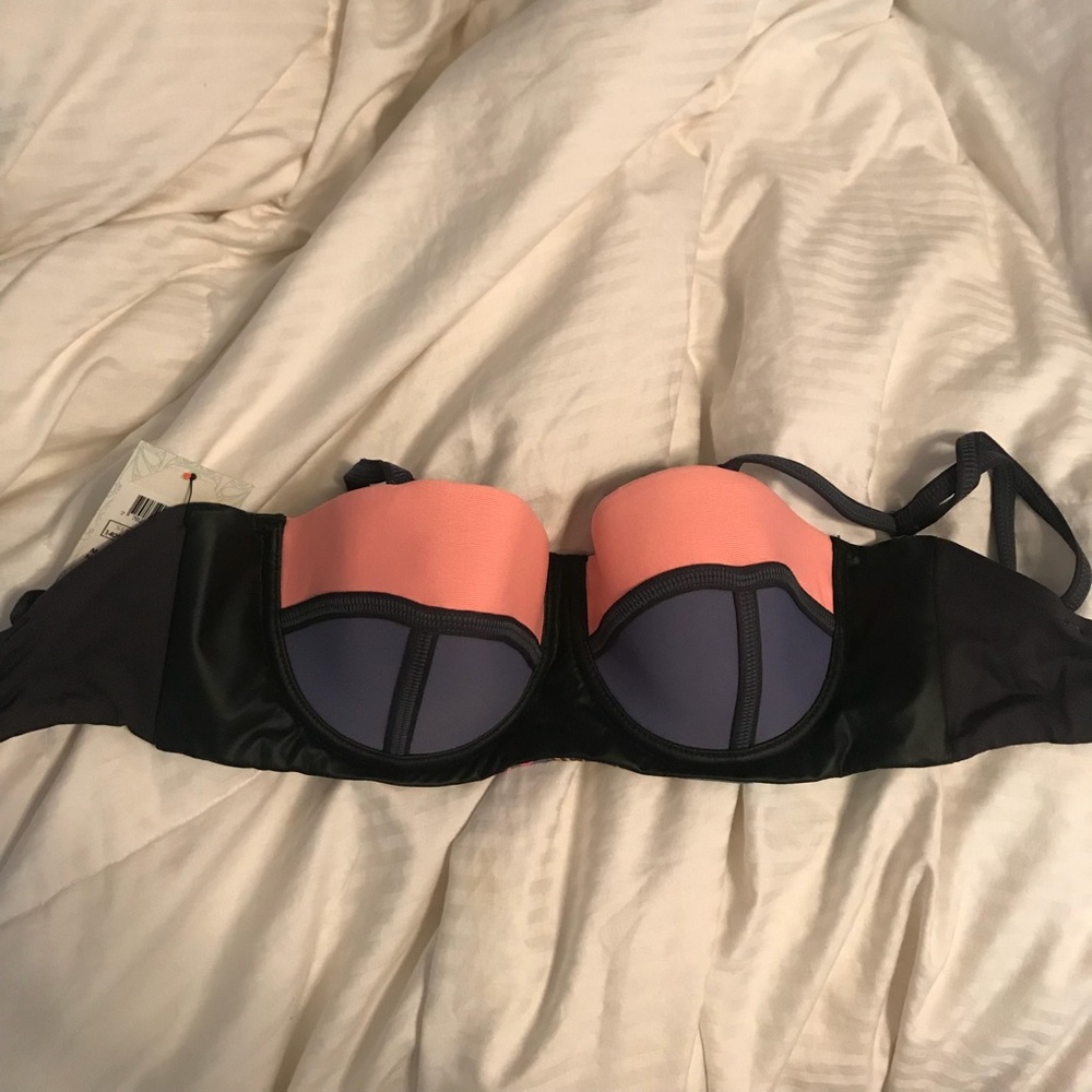 maaji pitch blue timbers underwire bikini top